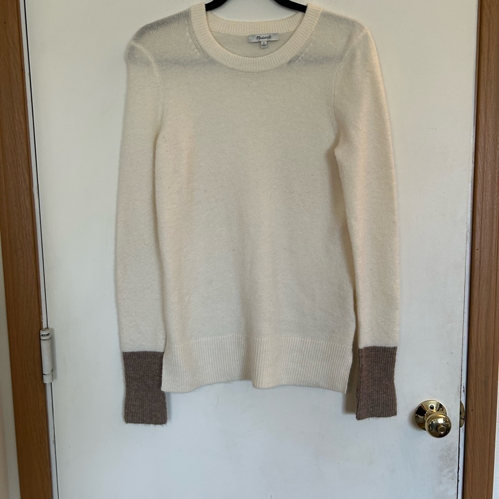 Madewell, small white and brown wool blend alpaca sweater with finger holes